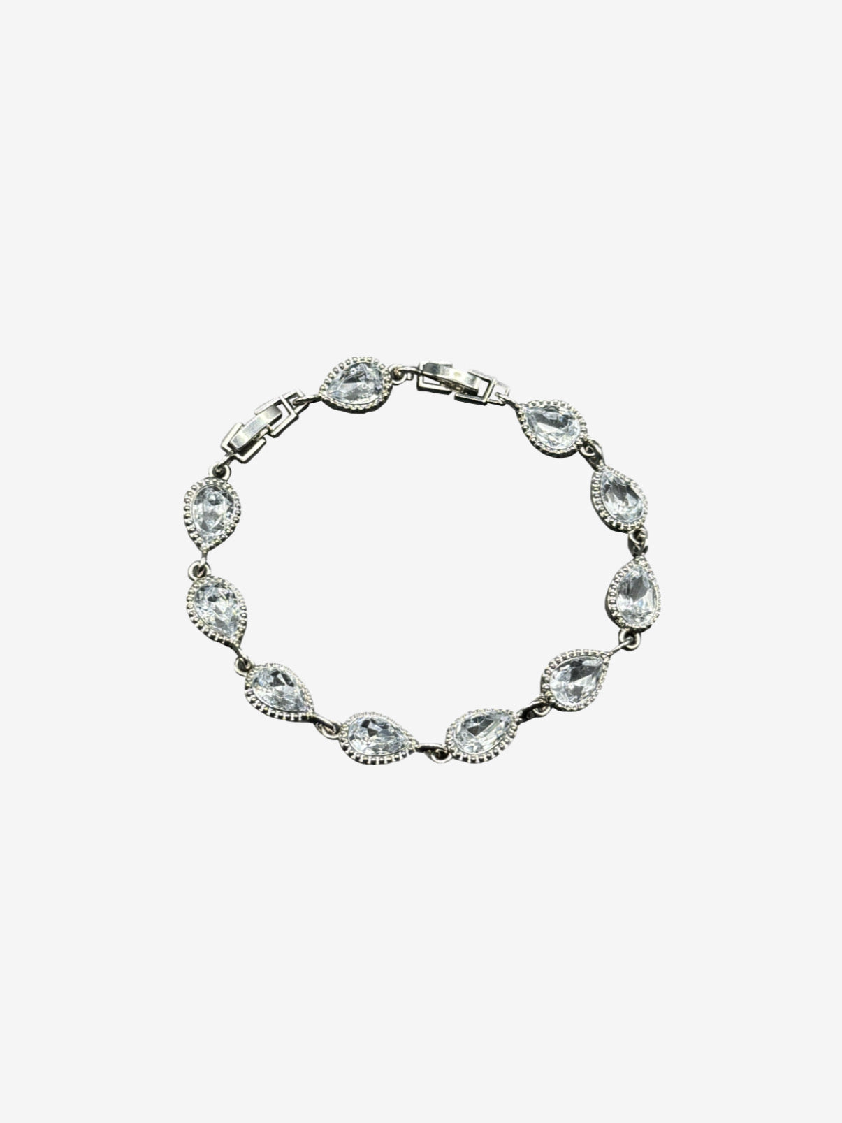 Teardrop bracelet